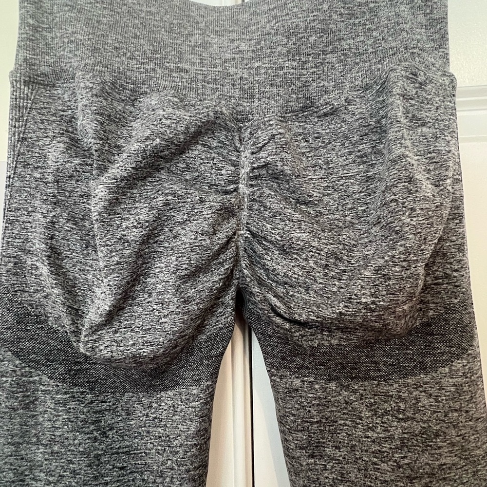 : Bootyful Core Lift Ruched Leggings, HTR Charcoal, L